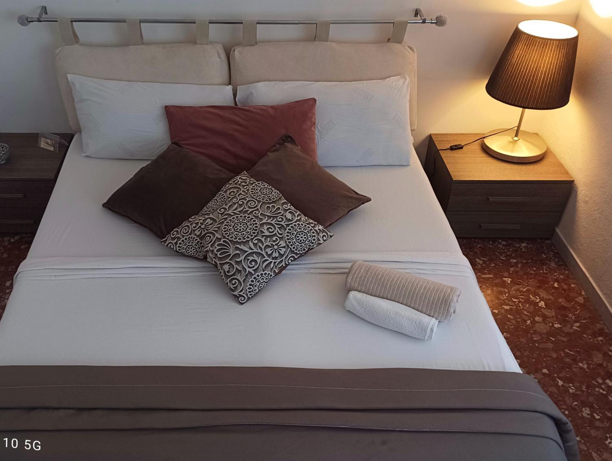 "Vacanze Romane" Stazione Tiburtina, Appartamento Tre Camere Da Letto 5 Posti Letto Exterior foto