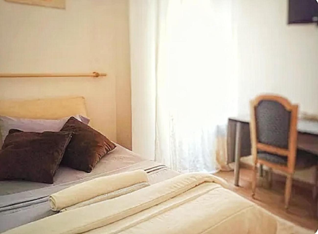"Vacanze Romane" Stazione Tiburtina, Appartamento Tre Camere Da Letto 5 Posti Letto Exterior foto